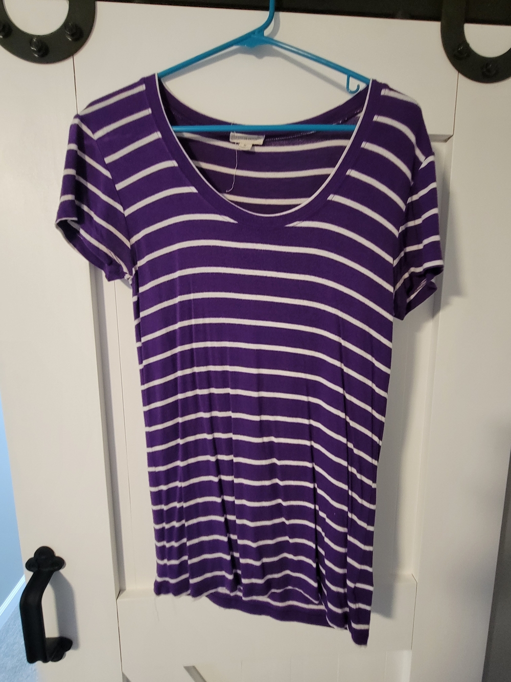 Zenana Outfitters Purple & White Striped Scoop Neck Tee